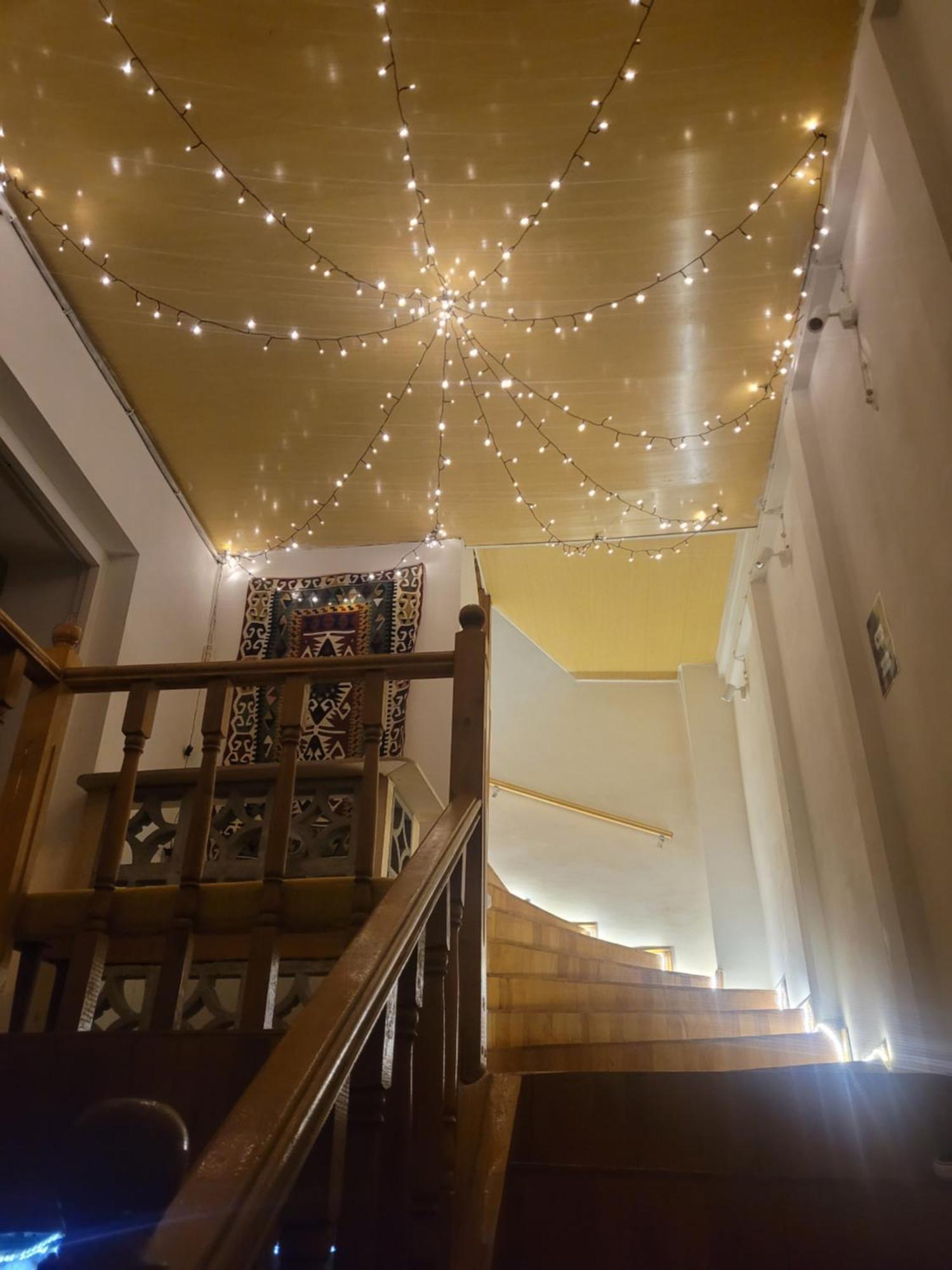 Friends Hostel Tbilisi Ngoại thất bức ảnh