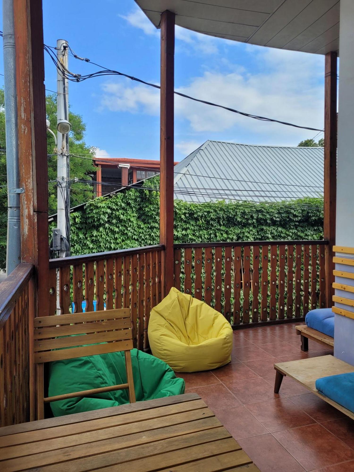 Friends Hostel Tbilisi Ngoại thất bức ảnh